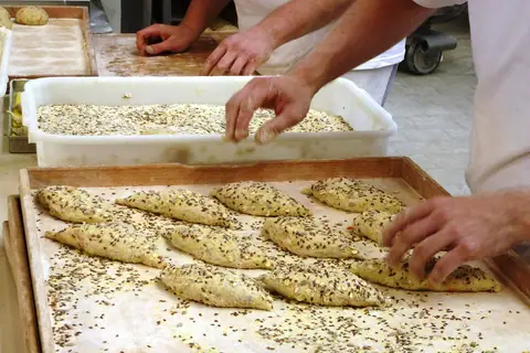 Nafees Bakers & Sweets Sheffield photo 3
